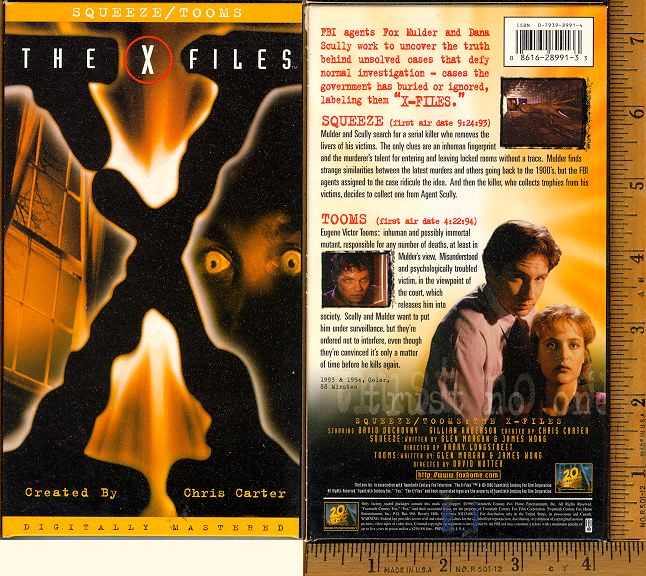 The X-Files, 002-1, Squeeze and Tooms